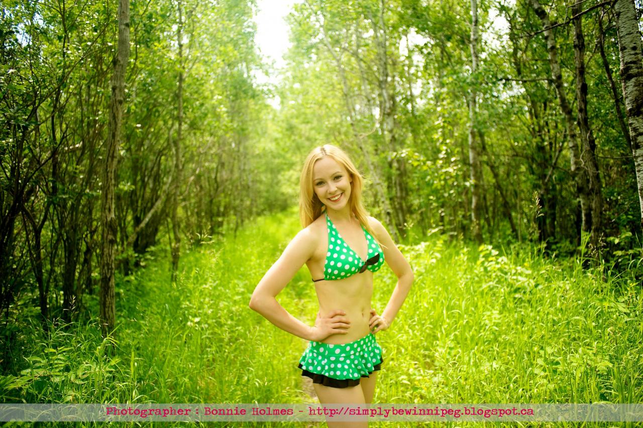 !! Beautiful, Fun & Pretty Two Pieces Green Polka Triangle Top With Skirt Bottom